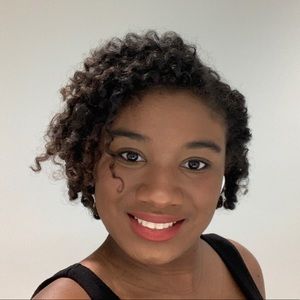 Meet your Posher, Kyla